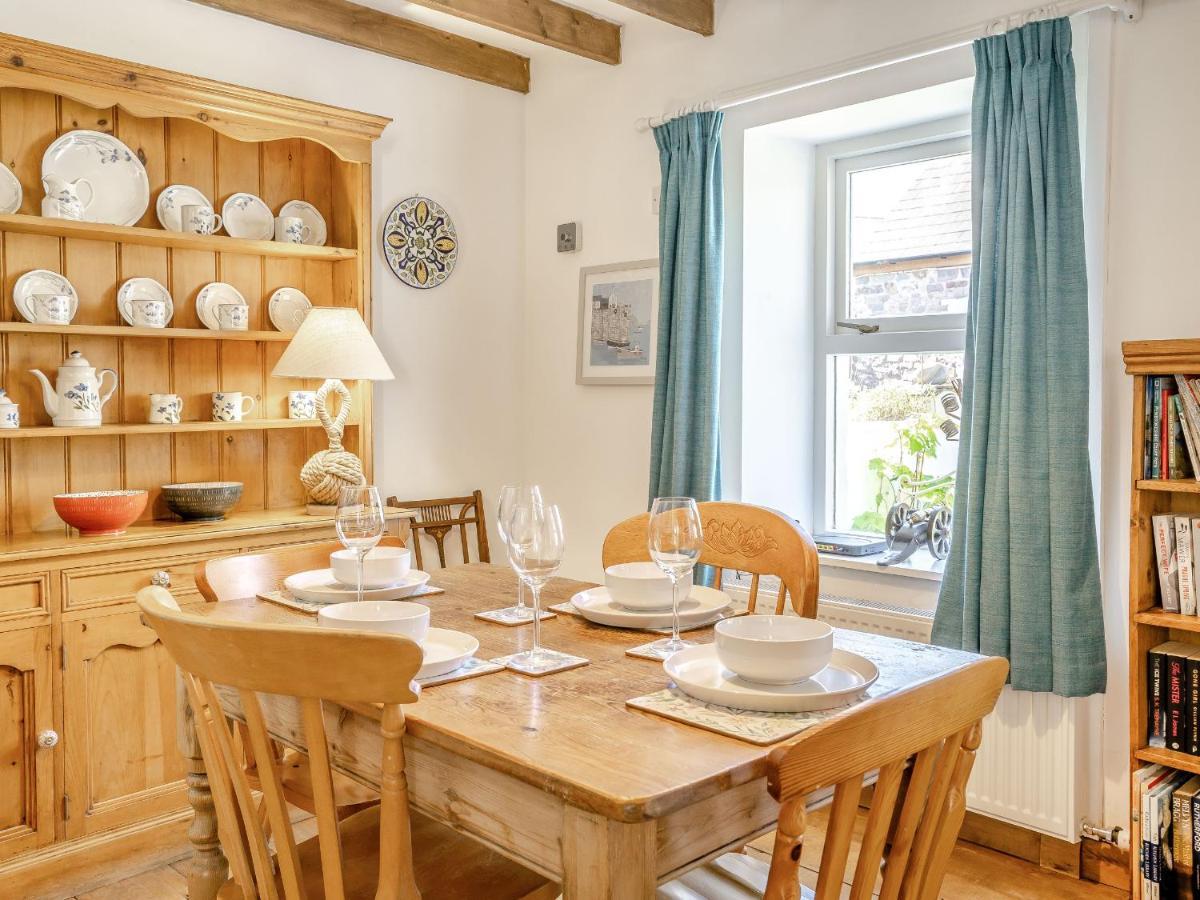 Sea Pickle Cottage Гейверфордвест Екстер'єр фото